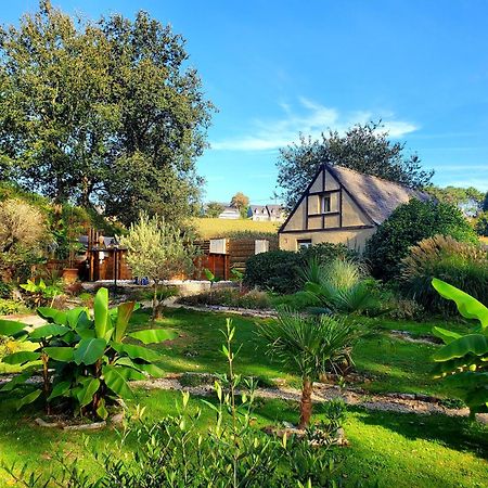 Le Vieux Moulin Gites - Detached Cottage With Garden Views And Pool Guégon Eksteriør billede