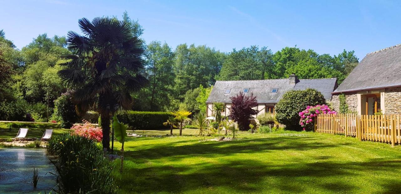 Le Vieux Moulin Gites - Detached Cottage With Garden Views And Pool Guégon Eksteriør billede